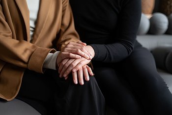 Психологическая помощь Где получить бесплатную психологическую помощь в Батайске